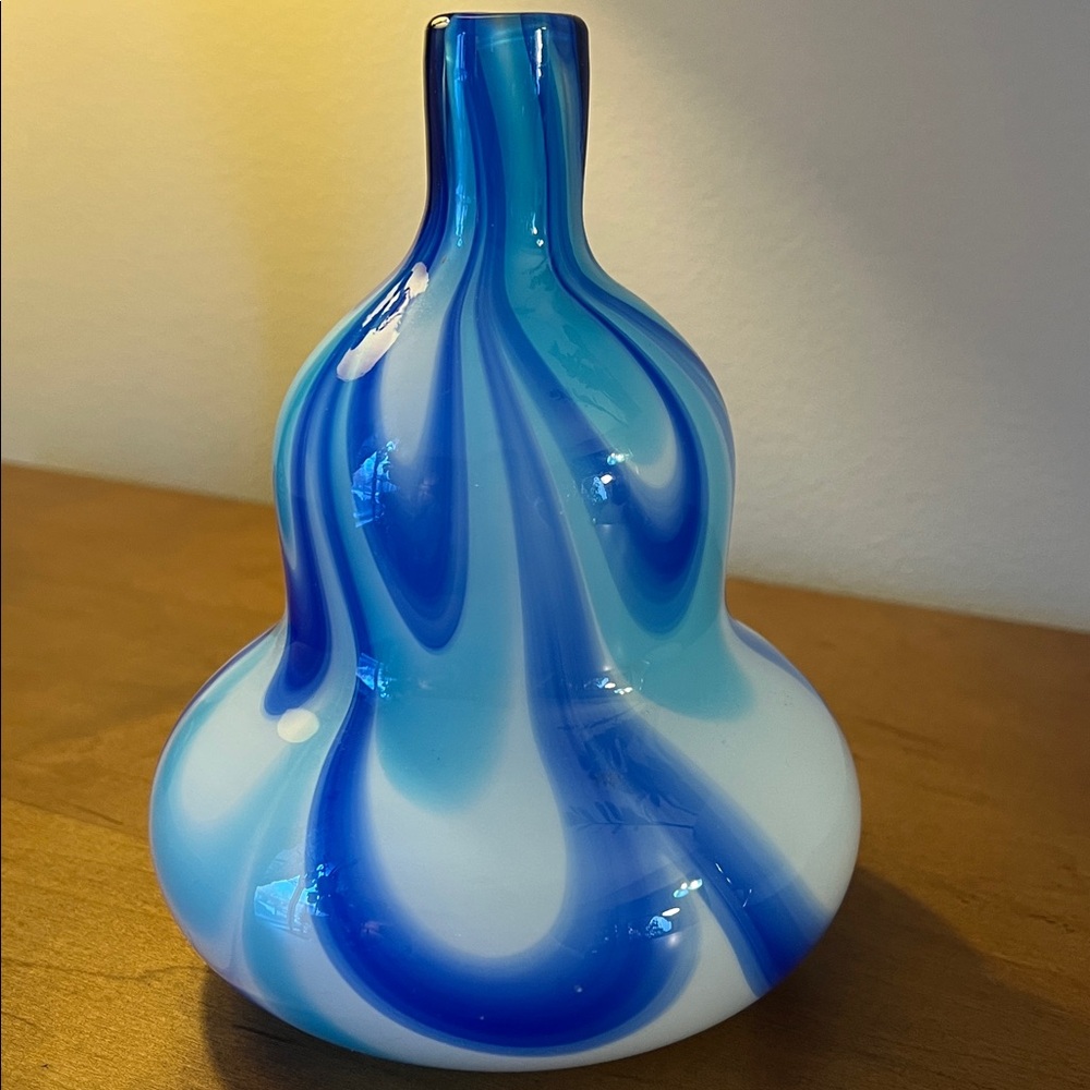 Hand-Blown Gourd-Shaped Art Glass Vase